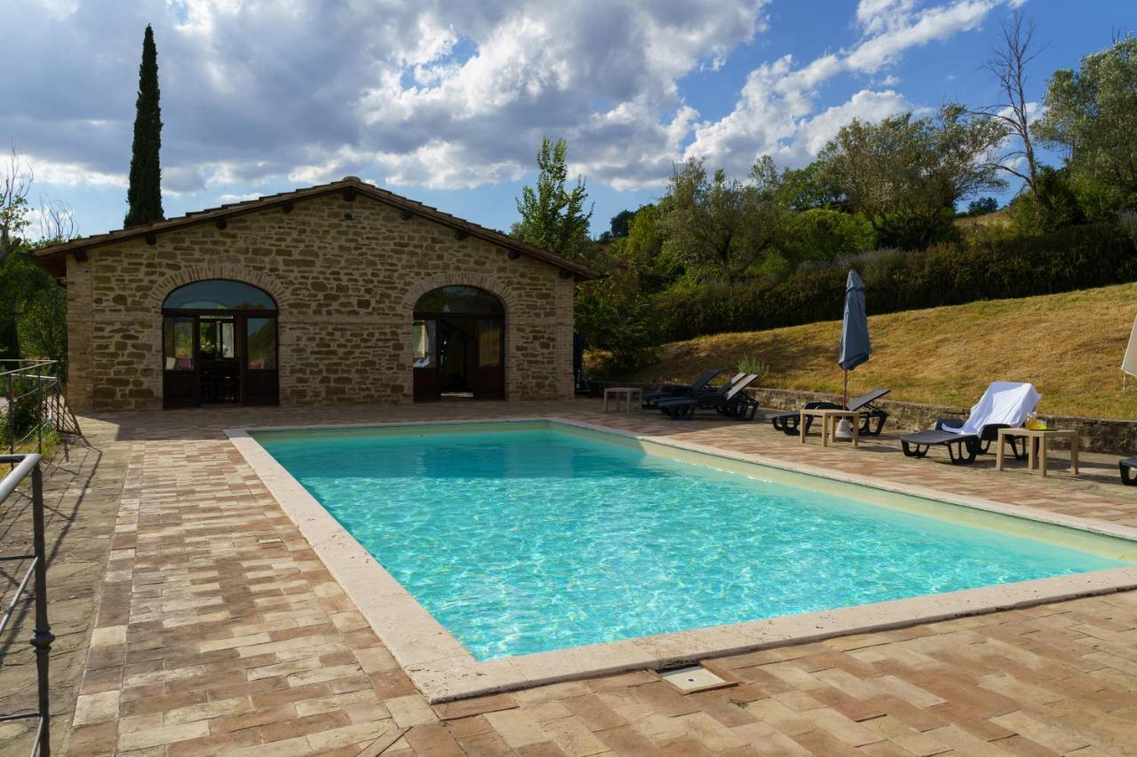 Valfabbrica Agriturismo Ca'Mazzetto מראה חיצוני תמונה